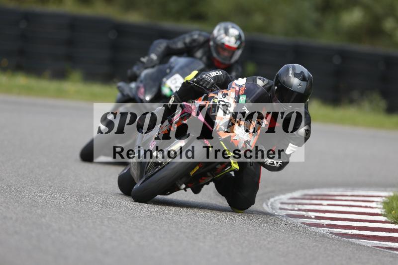 /53 16.09.2025 Track Day Domi Aegerter ADR/Gruppe gruen/82